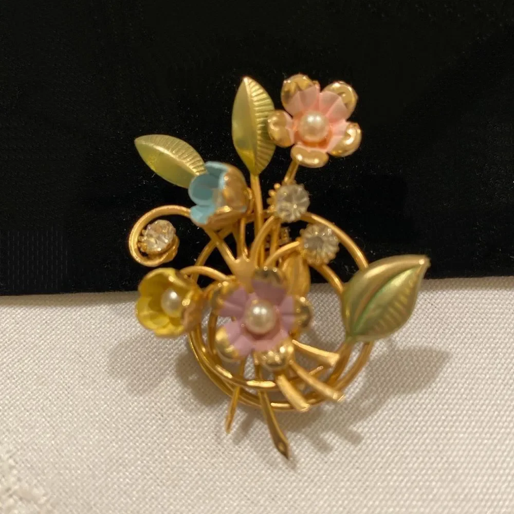 Vintage Gold Enamel And Pearl Flower Spray Brooch